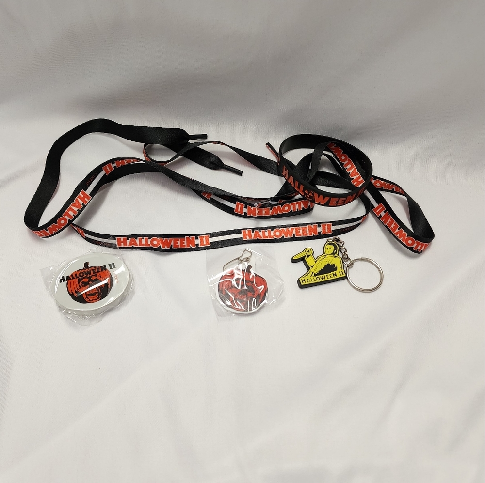 4/25$ NWT Halloween II Bundle